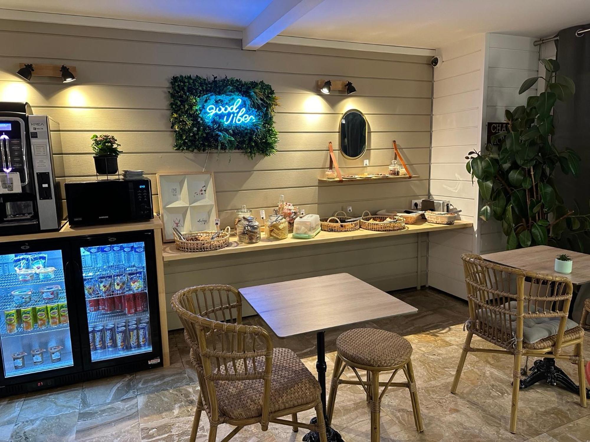 Ostal Pau Universite - Sure Hotel Collection By Best Western Exterior photo